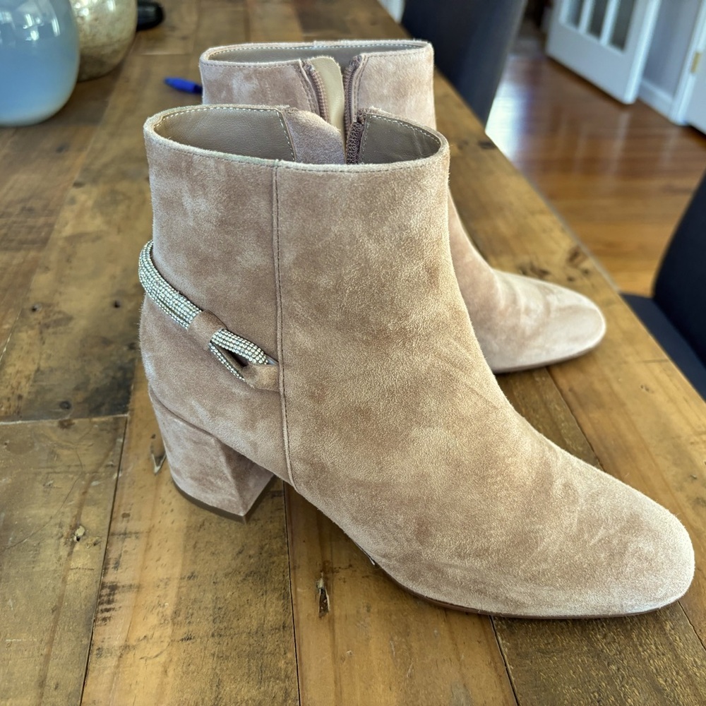Beige Vaneli Boots - never warn with tag